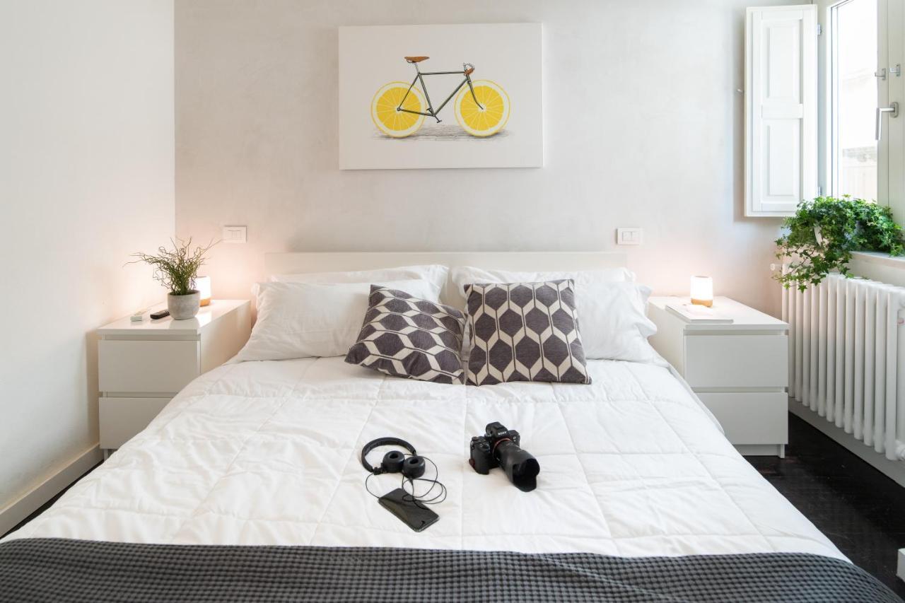 Ortigia Suite - Archimede Syracuse Luaran gambar
